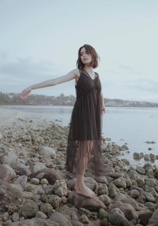 Erich Gonzales feet photo 5