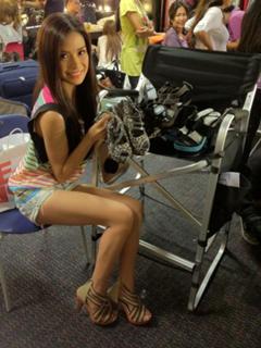 Erich Gonzales feet photo 4
