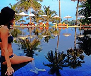 Erich Gonzales feet photo 16