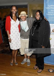 Erika Alexander feet photo 3