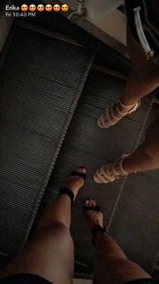 Erika Costell feet photo thumbnail