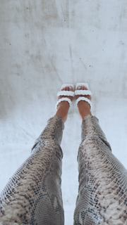 Erika Costell feet photo thumbnail