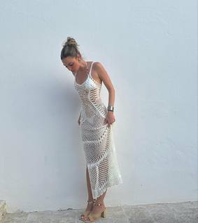 Erika Costell feet photo thumbnail