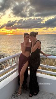 Erika Costell feet photo thumbnail
