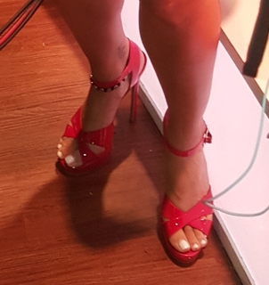 Erika Csiszer feet photo 15