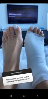 Erika Csiszer feet photo 2