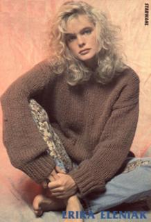 Erika Eleniak feet photo thumbnail