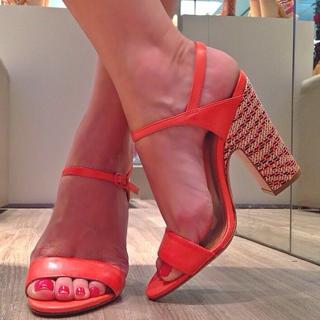 Erika feet photo 6