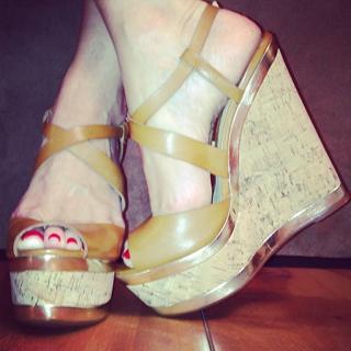 Erika feet photo 14