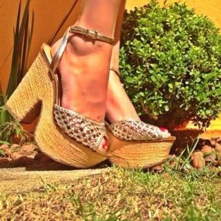 Erika feet photo 6