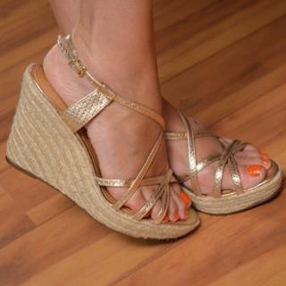 Erika feet photo 16