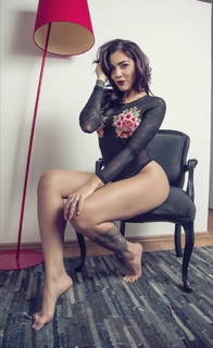 Erika Fernández feet photo 7