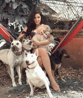 Erika Fernández feet photo 4