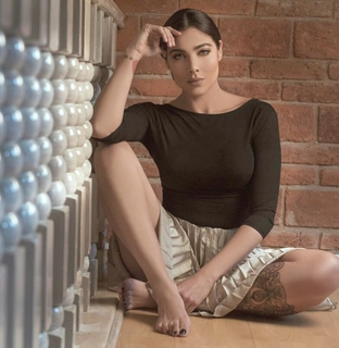 Erika Fernández feet photo 11
