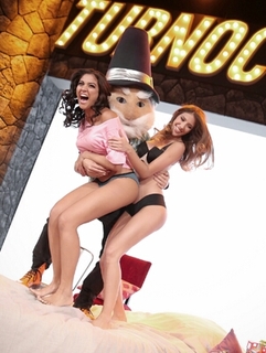 Erika Fernández feet photo 16