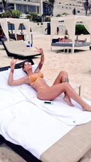 Erika Fernández feet photo 8