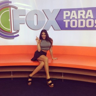 Erika Fernández feet photo 18