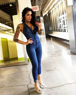 Erika Fernández feet photo 18