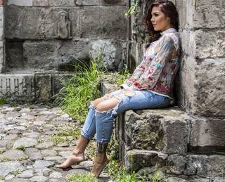 Erika Fernández feet photo 5