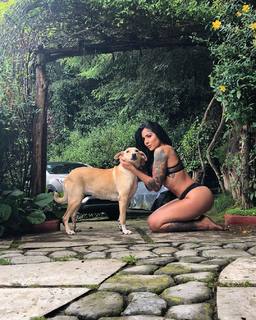Erika Fernández feet photo 20