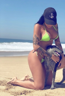 Erika Fernández feet photo 10