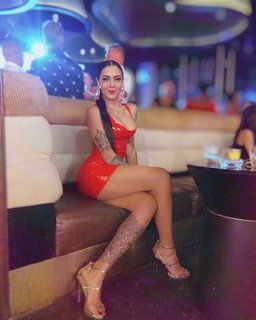 Erika Fernández feet photo 16