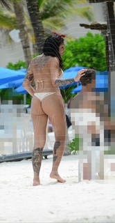 Erika Fernández feet photo 4