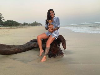 Erika Fernández feet photo 7
