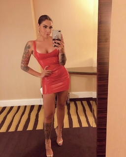 Erika Fernández feet photo 18