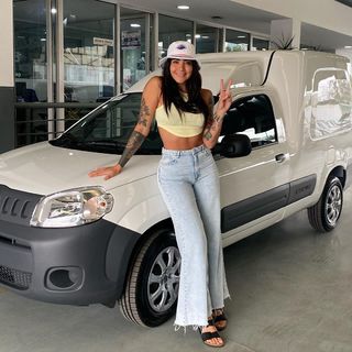 Erika Fernández feet photo 7
