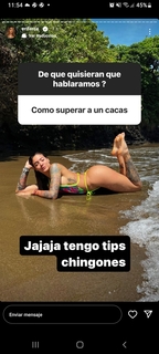 Erika Fernández feet photo 16