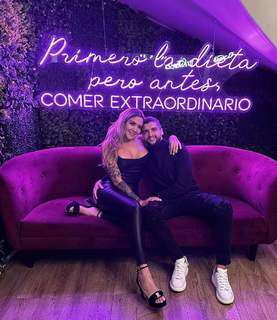 Erika Fernández feet photo 11