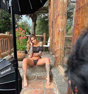 Erika Fernández feet photo 5