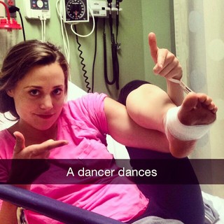 Erika Henningsen feet photo 3