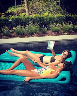 Erika Henningsen feet photo 19
