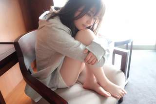 Erika Ikuta feet photo 13