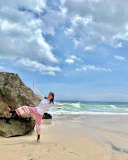 Erika Ikuta feet photo 5