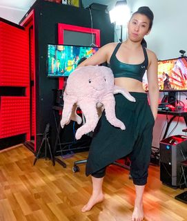 Erika Ishii feet photo 10