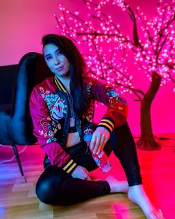 Erika Ishii feet photo 18