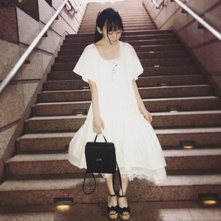 Erika Ishitobi feet photo 9
