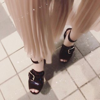 Erika Ishitobi feet photo 6