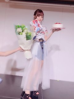 Erika Ishitobi feet photo 18