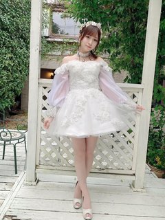 Erika Ishitobi feet photo 18