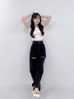 Erika Ishitobi feet photo 19