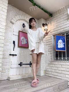 Erika Ishitobi feet photo 7