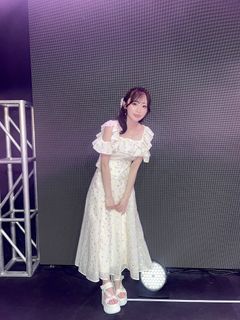 Erika Ishitobi feet photo 8