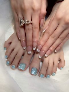 Erika Ishitobi feet photo 2