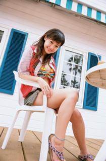 Erika Sawajiri feet photo 12