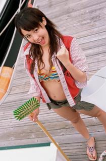 Erika Sawajiri feet photo 10