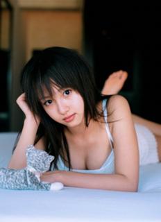 Erika Sawajiri feet photo 2